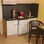 Guest house Michael 2*