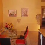 Casa de hóspedes Michael 2*